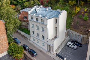 Daugiabutis gyvenamasis namas. Totorių g. 18, Kaunas
