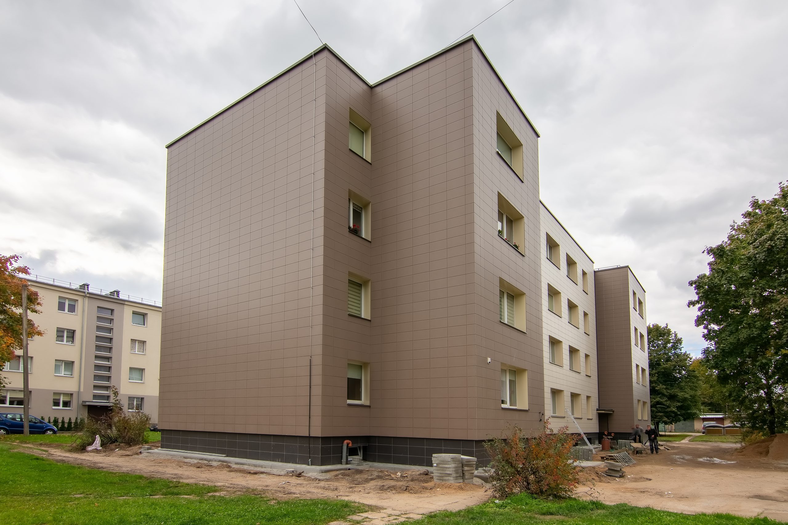 Daugiabutis gyvenamasis namas. Liepų g. 16 Garliava